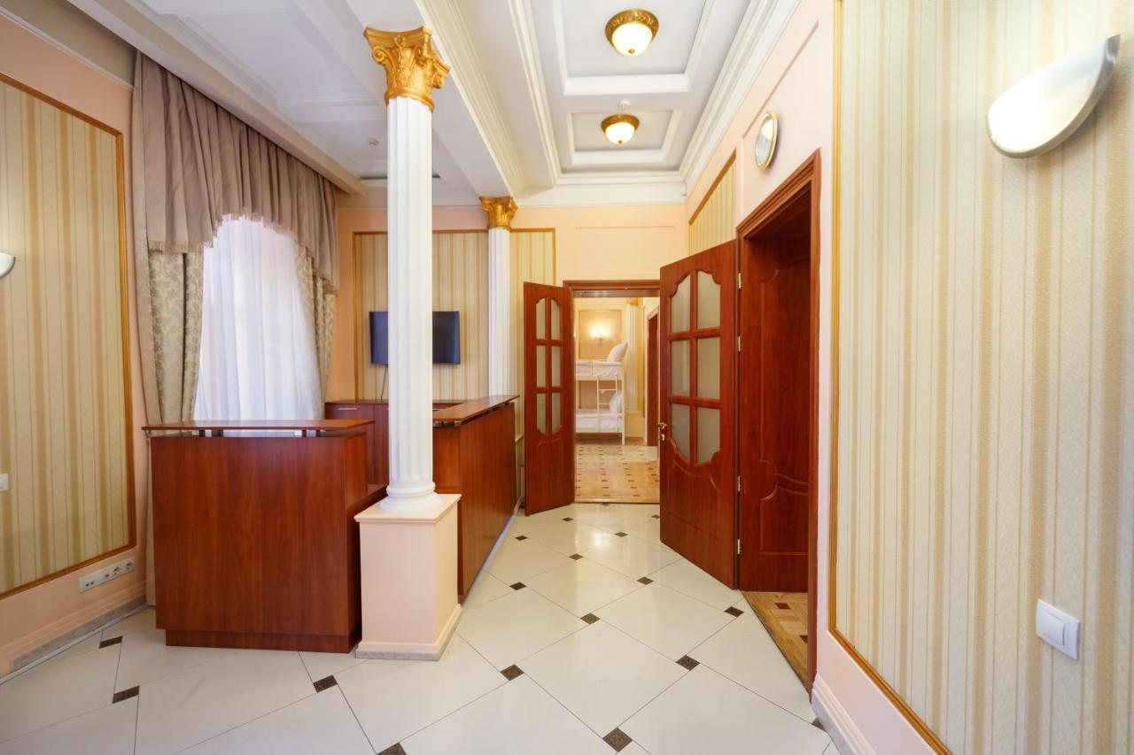 Hostel Suputnyk Leopoli Esterno foto