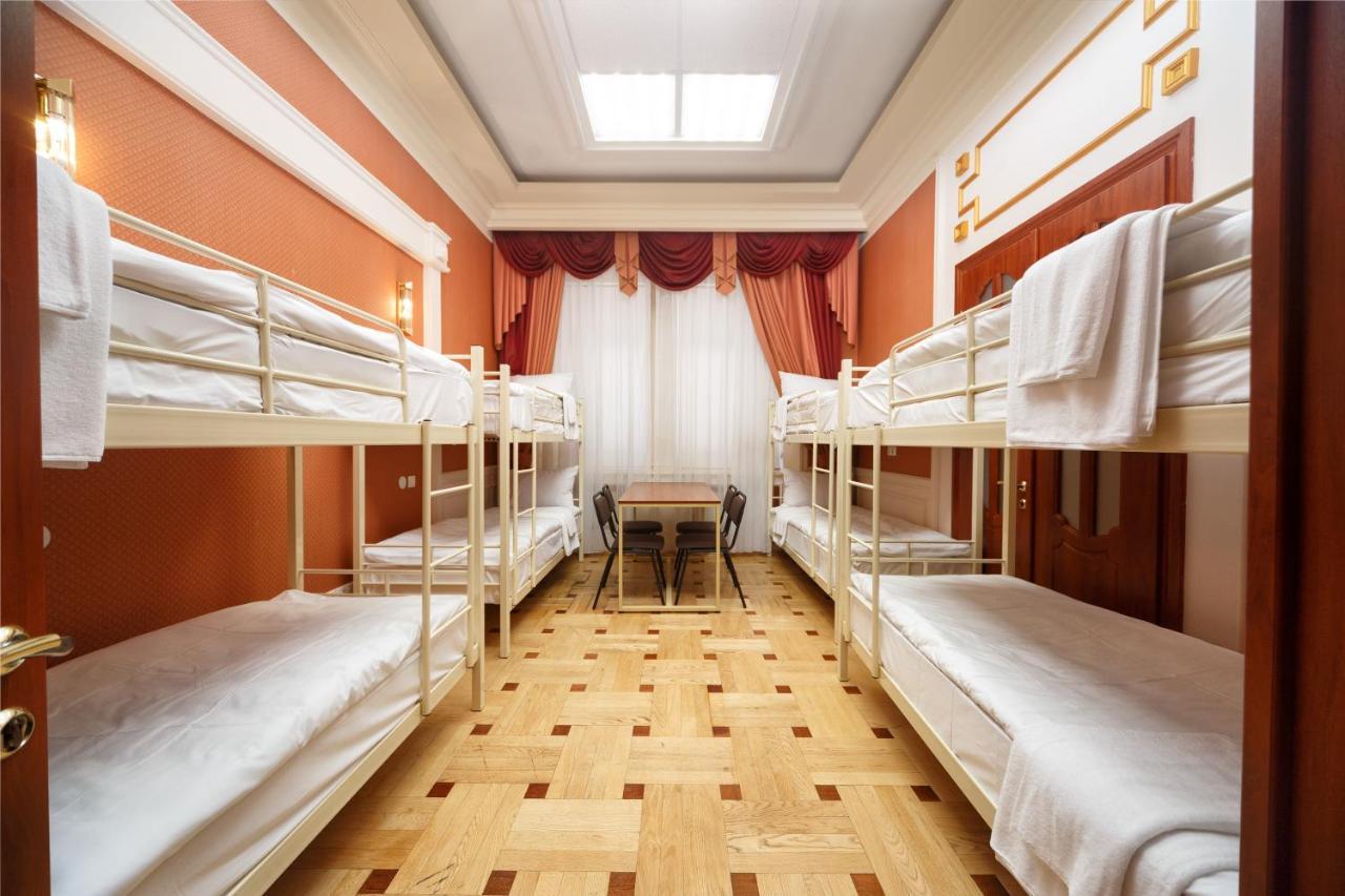 Hostel Suputnyk Leopoli Esterno foto